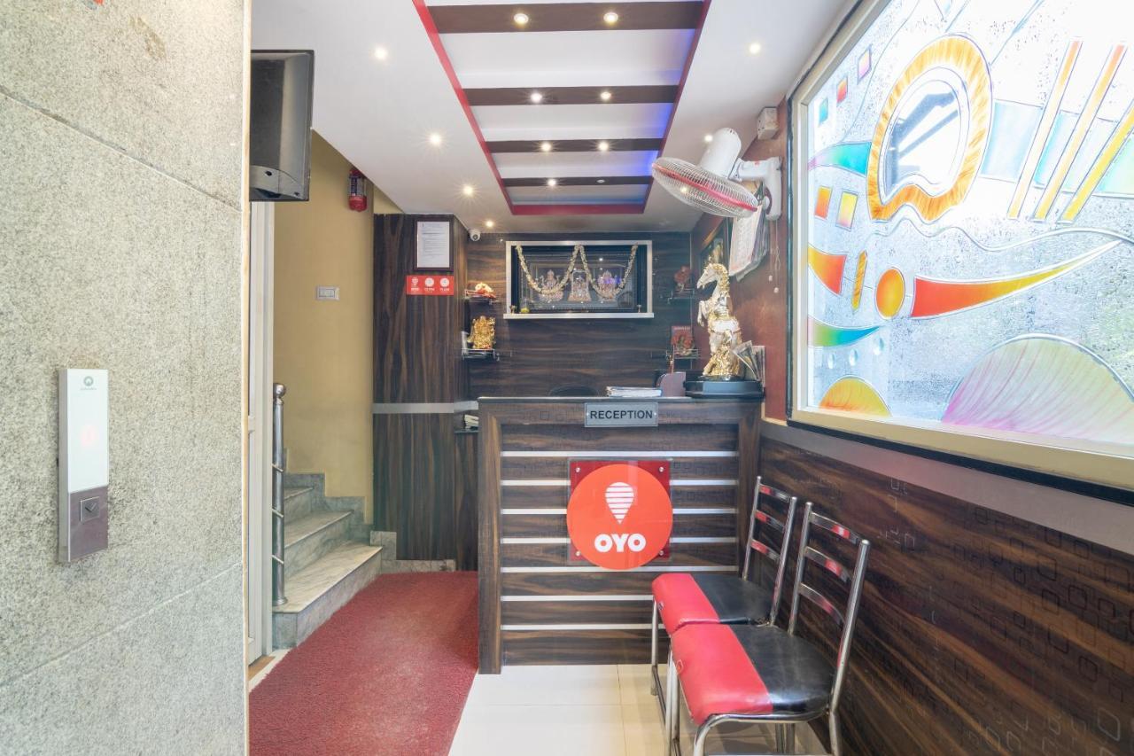Oyo 13594 Mathrushree Residency Hotel Bangalore Exterior photo