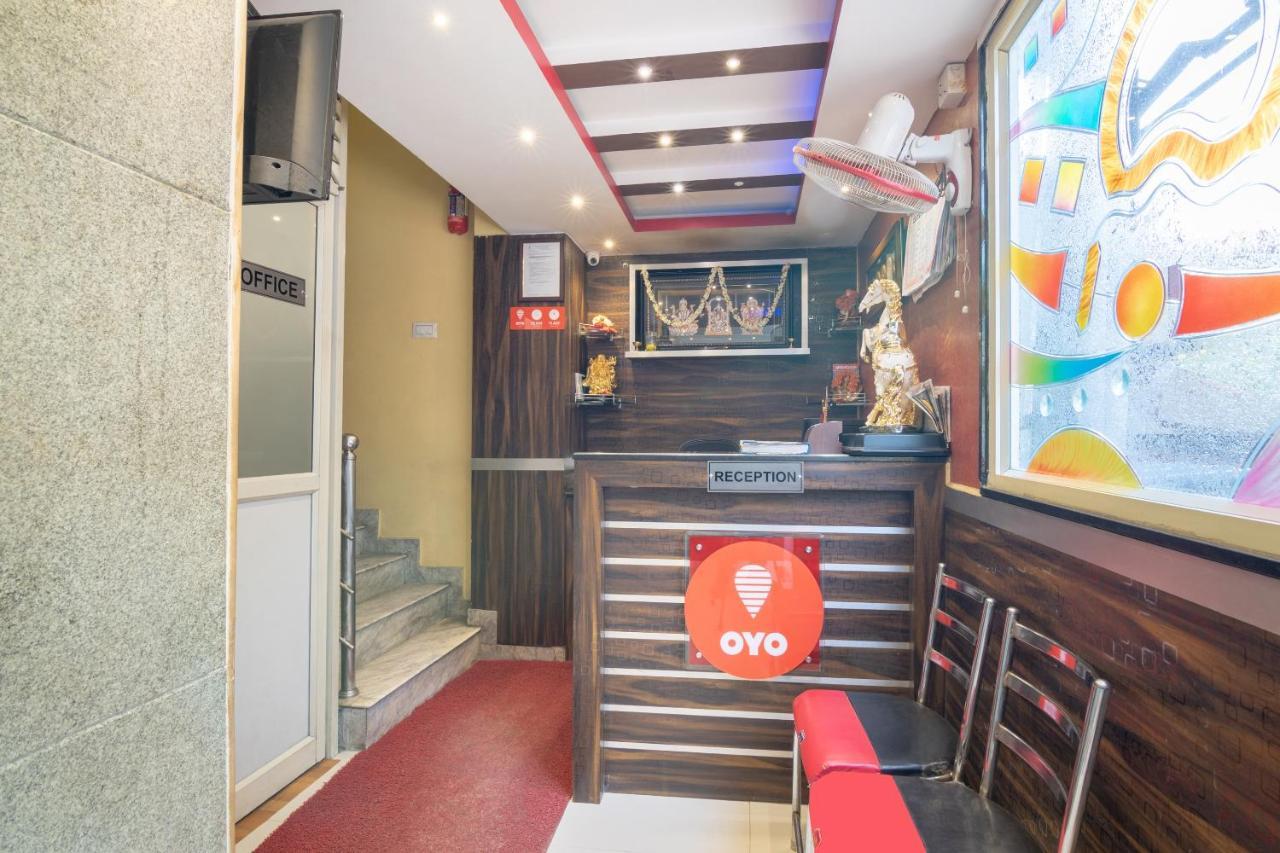 Oyo 13594 Mathrushree Residency Hotel Bangalore Exterior photo